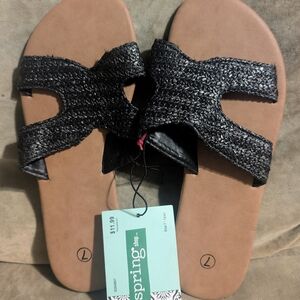 Women's Black and Tan Sandals